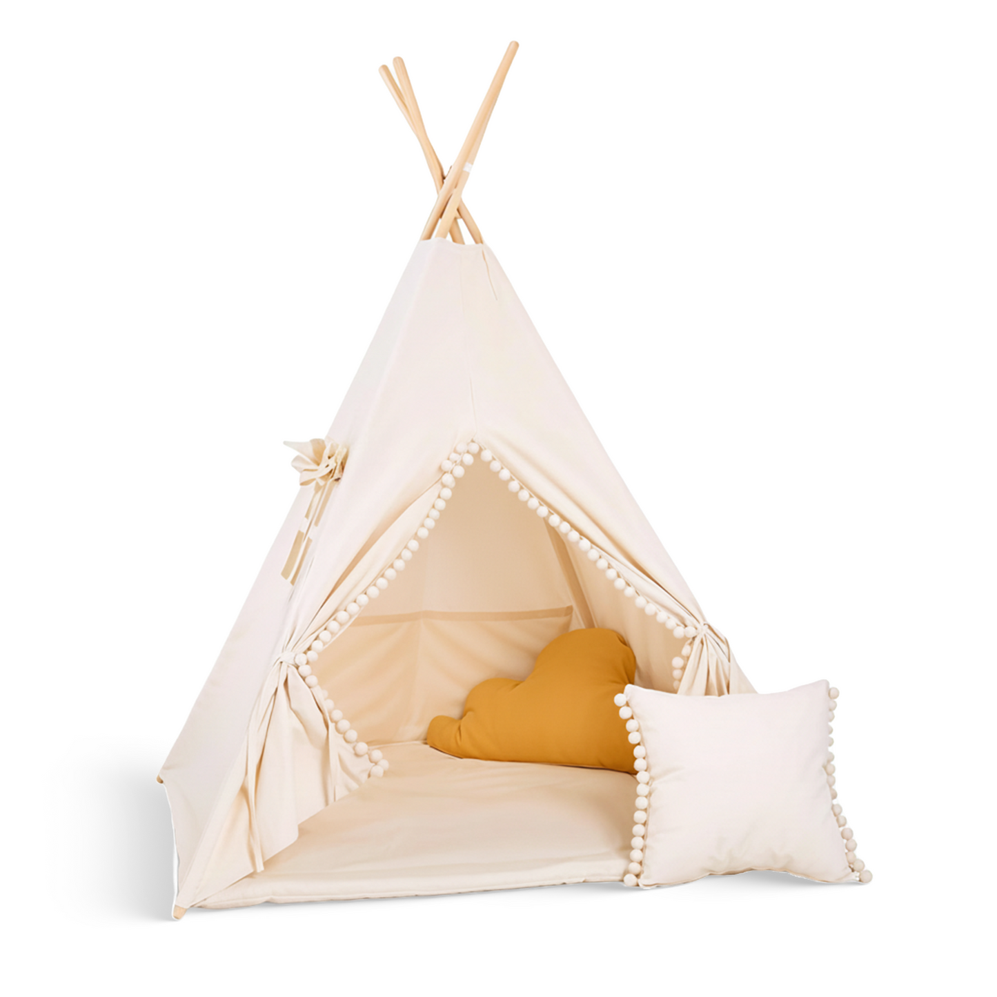 Tipi Spielzelt Beiger Wolf mit kleinem Zubehör-Set: Spielmatte und 2 Kissen, Mädchen spielt vor dem Zelt